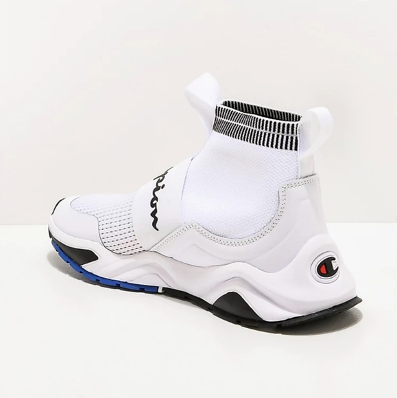 Champion Rally Kids - Picture 3 of 5